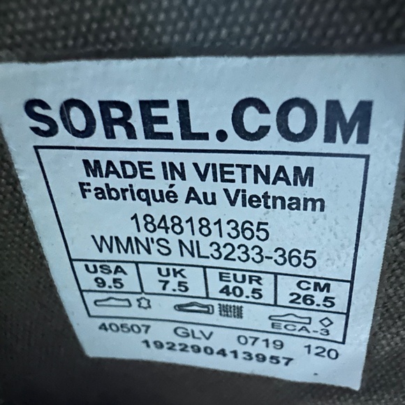 SOREL Women Lolla Cut Out Bootie Oatmeal Tan Taupe Ankle Outdoor Leather 9.5 - Picture 7 of 8